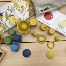 Load image into Gallery viewer, Rainbow Wooden Discs - Wooden toy - Montessori Toys