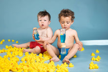 Load image into Gallery viewer, Petit Boum Sensory Toy Bottle Move (Ducky)

