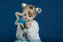 Load image into Gallery viewer, Petit Boum Sensory Toy Flow Star Orionis (Blue)
